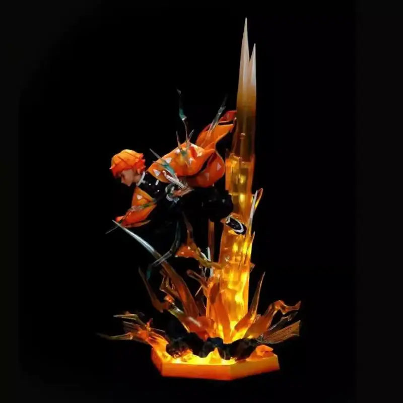 Figurine Demon Slayer Zenitsu Agatsuma - Mode Combat - 35 cm