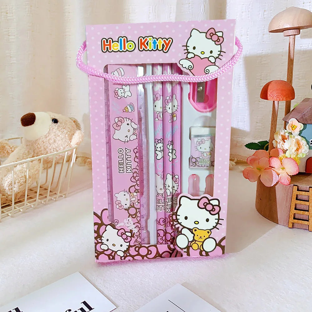 Set de Papelería Sanrio – Hello Kitty, Cinnamoroll, My Melody y Kuromi