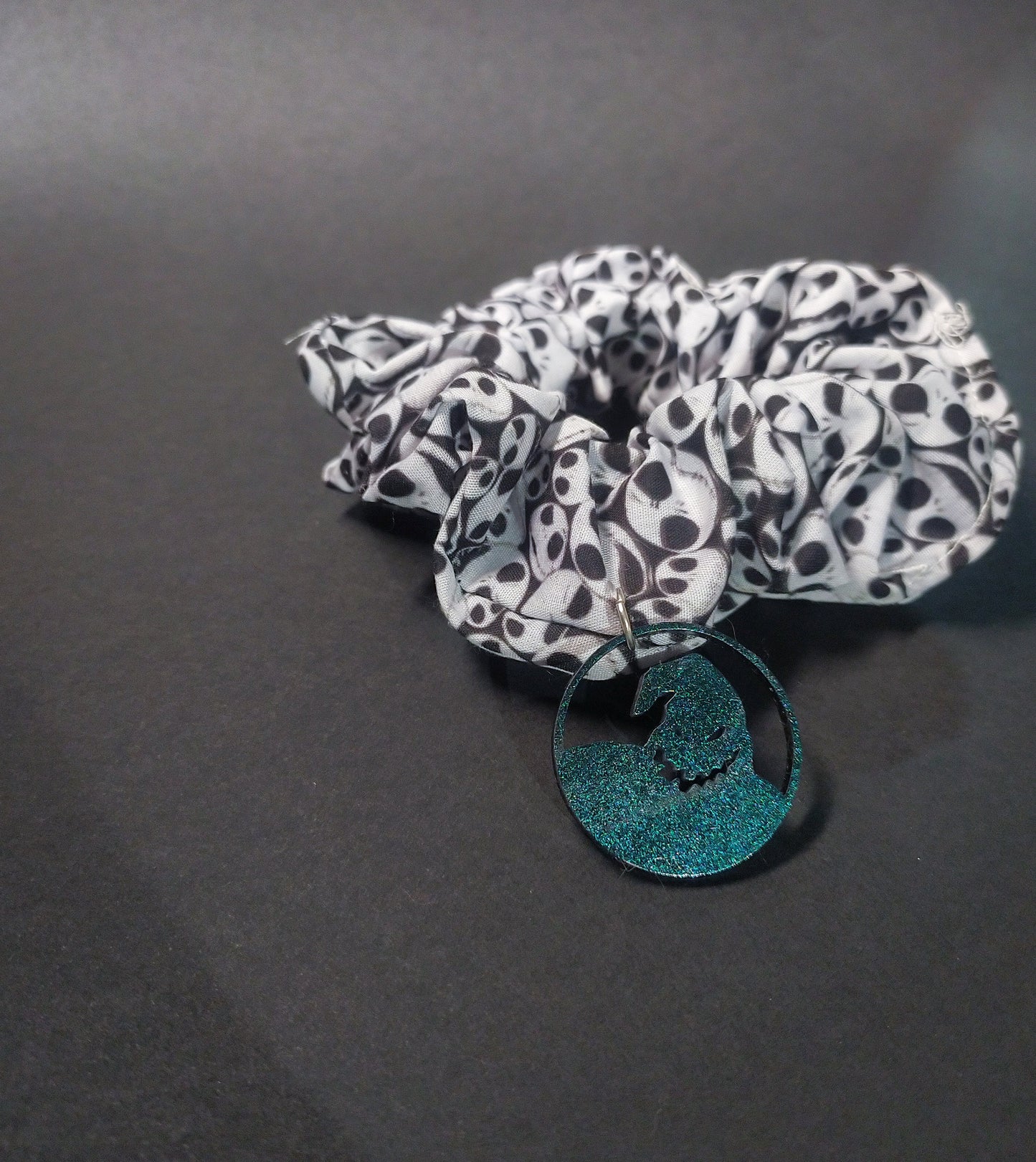 Scrunchie Nightmare Before Christmas – Oogie Boogie / Jack Skellington